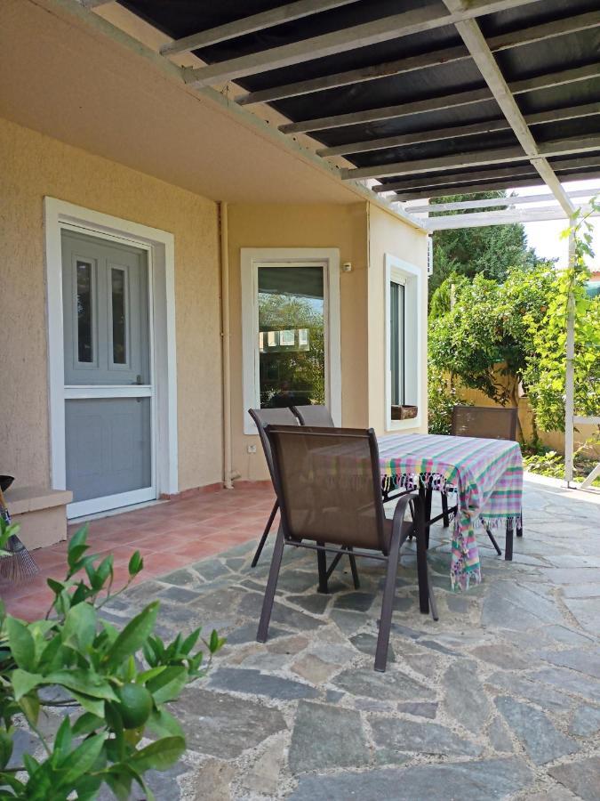Filion Comfortable Country Apartment Levkákia Eksteriør billede