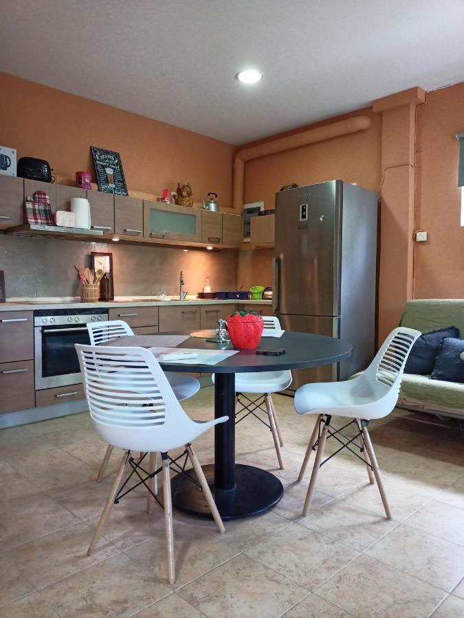 Filion Comfortable Country Apartment Levkákia Eksteriør billede
